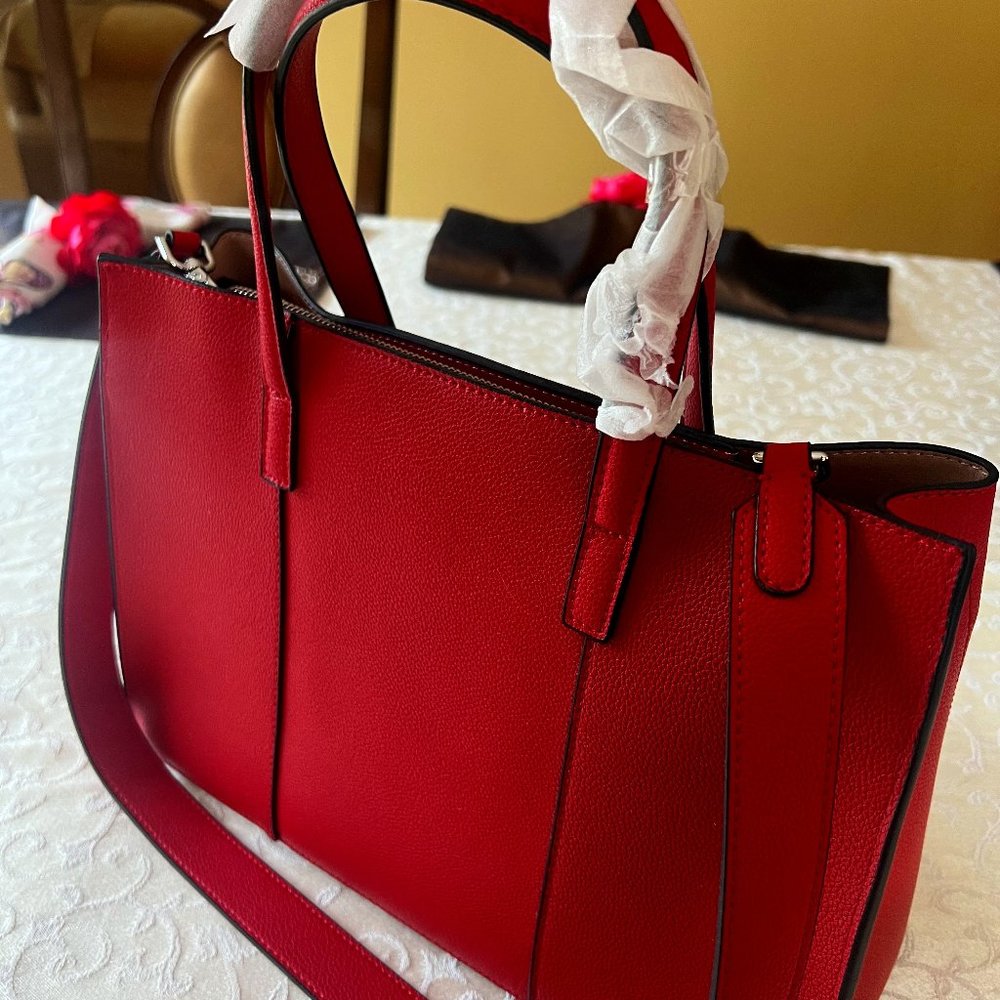 red purse